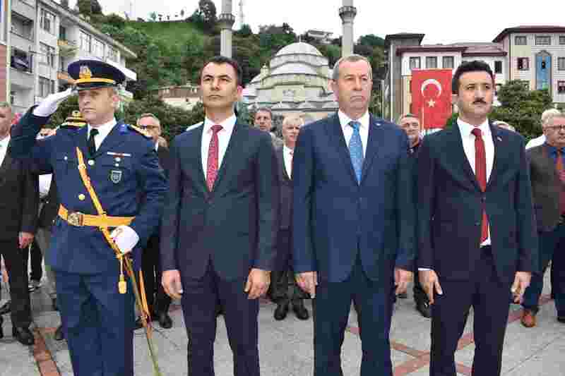 Rize’de 30 Ağustos Zafer Bayramı kutlamaları gerçekleştirildi