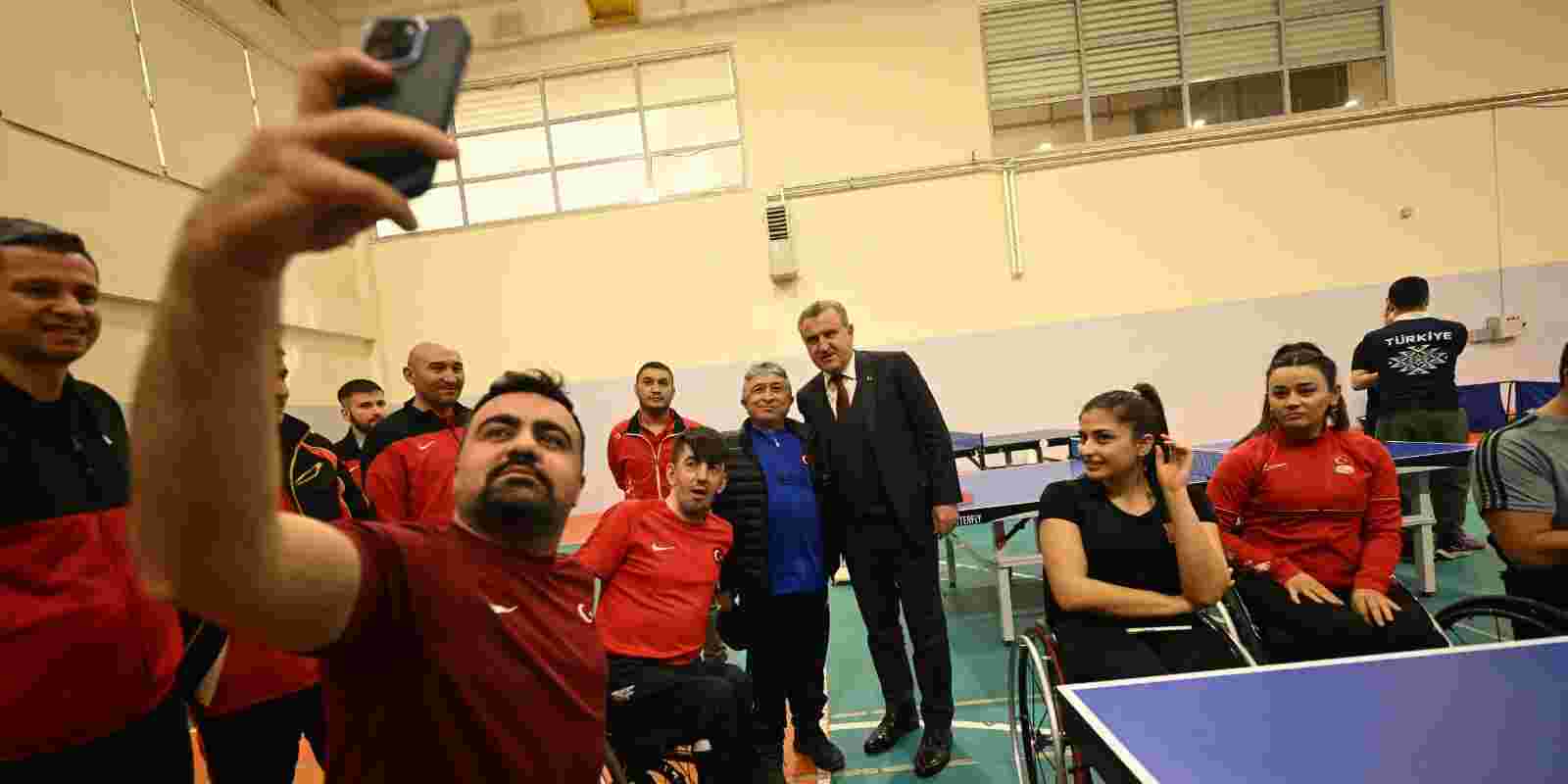 Gurur dolu yolculuğun parçası olan sporcularımıza başarılar diliyorum