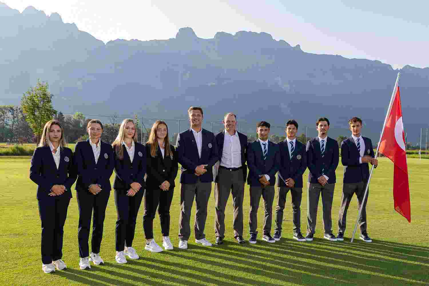 Erkek ve Kadın Milli Golf Takımımızın başarılarının devamını diliyorum