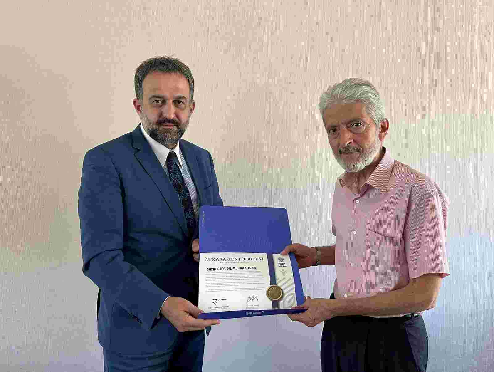 Halil İbrahim Yılmaz’dan Mustafa Tuna’ya teşekkür