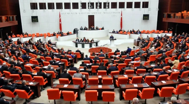 Meclis’te yoğun hafta: Aidat düzenlemesi ve yatırım teşvik paketi gündemde