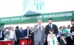 1. Lig'e Yükselen Bursaspor, Kupasını Aldı