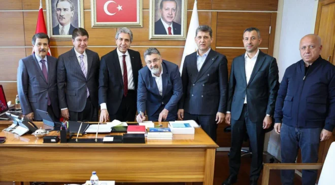 AK Parti'ye katılan Kumbul'dan ilk açıklama geldi