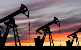 Petrolde kritik sıçrama: Görüşmeler tıkandı, fiyatlar yükseldi