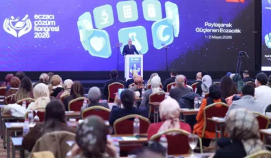 Bakan Memişoğlu'nun Katılımı İle Eczacılık 'ta Sorunlar Ele Alındı