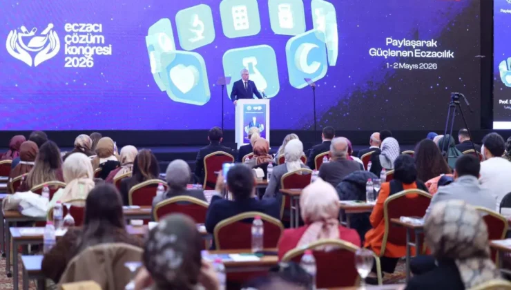 Bakan Memişoğlu'nun Katılımı İle Eczacılık 'ta Sorunlar Ele Alındı