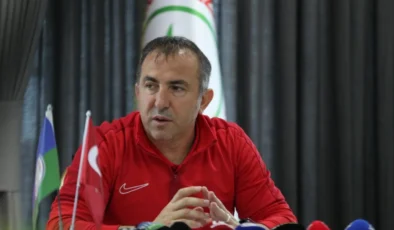 Çaykur Rizespor Teknik Direktörü Recep Uçar: 8’incilik  hedefine  çok yakınız