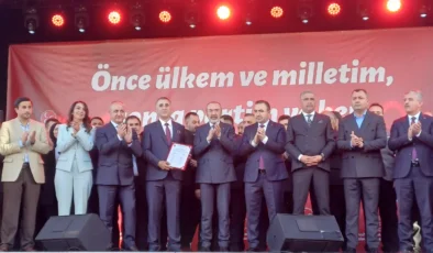 MHP Sincan İlçe Başkanlığı'nda devir teslim töreni  yapıldı