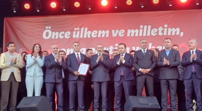 MHP Sincan İlçe Başkanlığı'nda devir teslim töreni  yapıldı