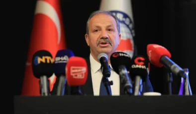 Sağlık-Sen Genel Başkanı Doğan: Herkes evindeyken hemşire görev başındadır