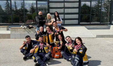 11. Türkiye Sağlık Travma Rallisini Giresun Ekibi Kazandı