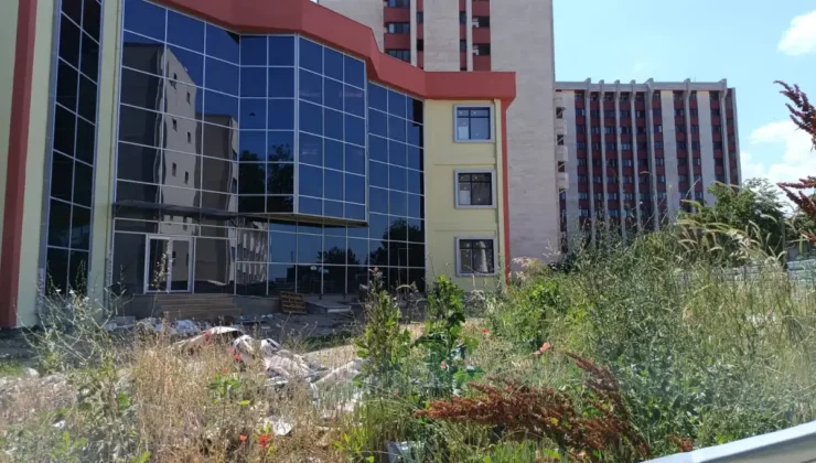 Edirne'deki onkoloji ek binası ne zaman tamamlanacak? Yüzde 20'lik kısım 8 aydır bitmedi