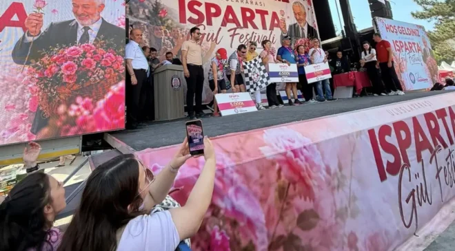Gül festivali’nde spor şöleni