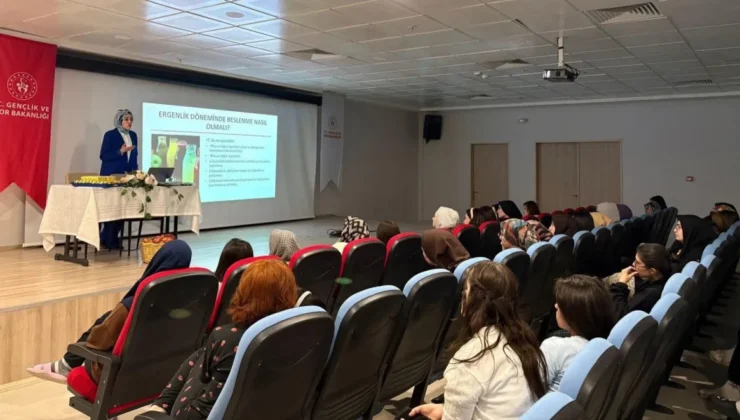 Kağızmanlı Hıfzı Yurdu’nda “Sağlıklı ve Dengeli Beslenme” konferansı