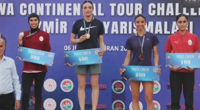Karslı Milli Atlet Tuğba Toptaş İzmir'de fırtına gibi esti